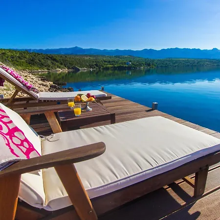 Good Cama * Posedarje