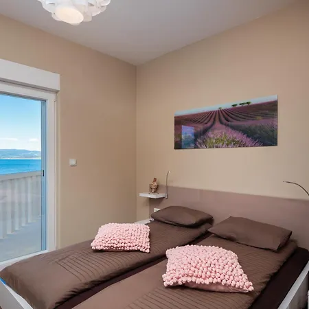 Good Cama * Posedarje